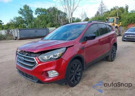 2018 Ford Escape Se from USA, damaged, VIN 1FMCU9GD0JUA76323